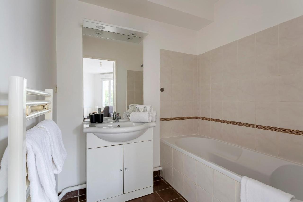 Hamac Suites - Studio Bertholey Oullins - 2People Экстерьер фото